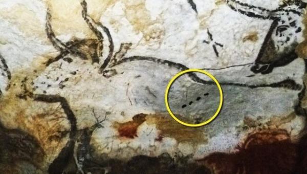 نوشته های 20هزار ساله دیوارهای یک غار