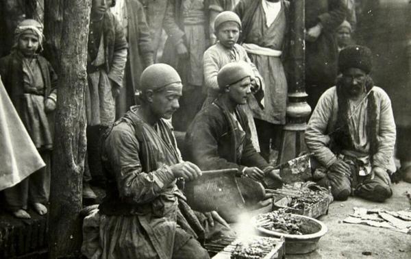 عکس های باورنکردنی از بازار تهران در زمان قاجار