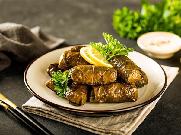 طرز تهیه دلمه برگ مو اصفهانی خوشمزه با تمام نکات پخت طرز تهیه دلمه برگ مو اصفهانی خوشمزه با تمام نکات پخت